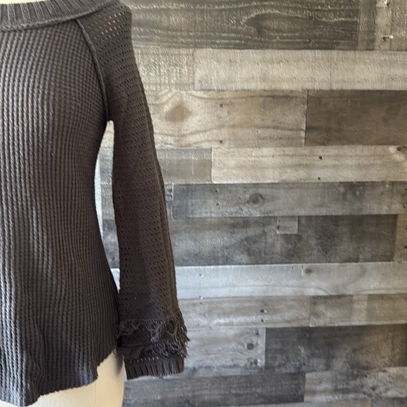 Altar’d State gray knit sweater medium festival boho dark feminine whimsigoth - Picture 3 of 10